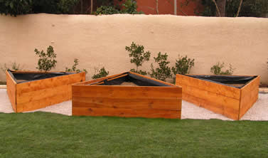 bacs en bois sur-mesure pour votre jardin